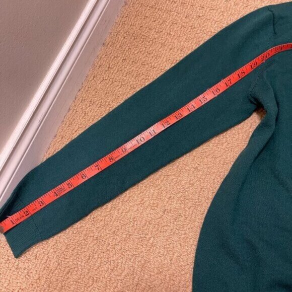 Vintage Turtleneck Sweater Green - Picture 9 of 9